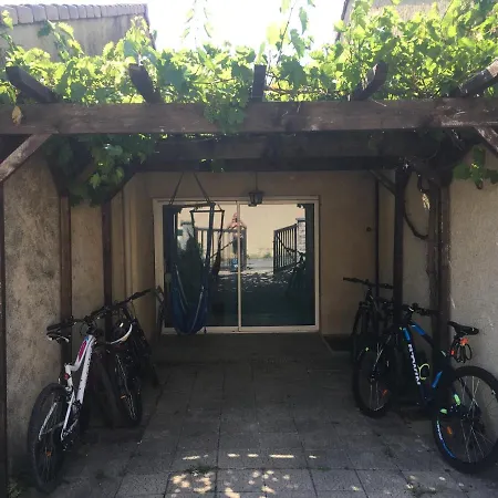 Hébergement de vacances Maison Jardin Crest